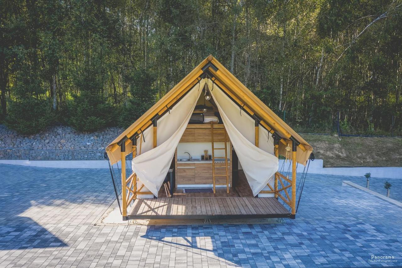 Glamping Pod Gwiazdami Pietrusza Wola Hotel Exterior photo